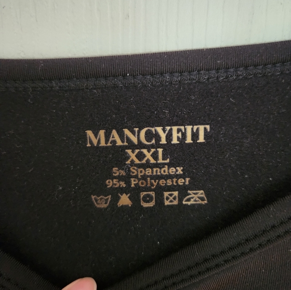 Winter Sports base layer - Picture 2 of 5